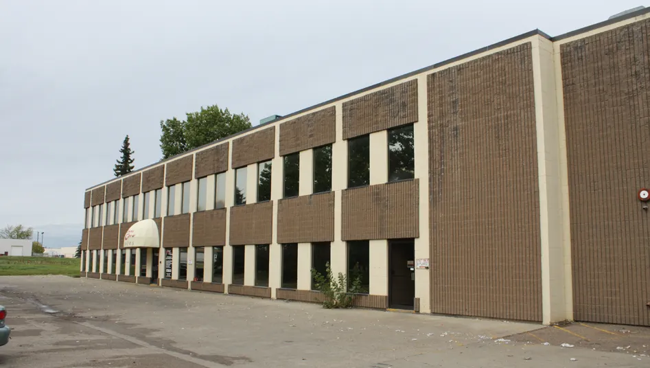 Fabricare — Edmonton, AB