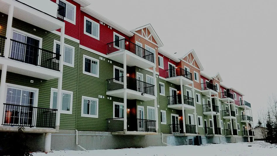 Gibbons Condominium — Gibbons, AB